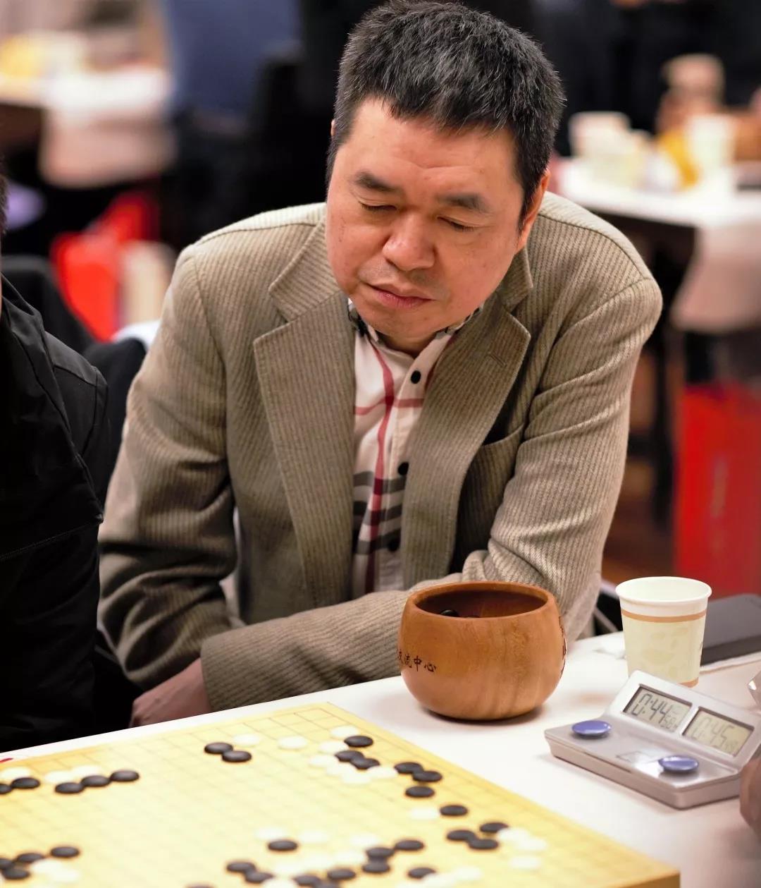 围棋世界冠军 中国围棋队主教练 俞斌